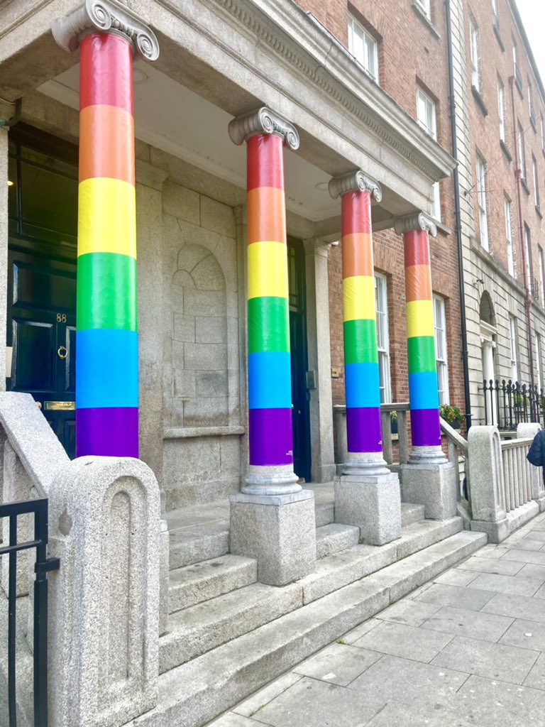 DunneOlwyn's tweet photo. Saturday is notparkrun day🌳✅ (until it’s safe for us to return🤞) .
A magical #staycation run around beautiful Dublin City in search of a #signpostselfie for all the team @witneyparkrun and Crabby 🦀.
#loveparkrun 🌳#pride #loveislove #Summer2021 https://t.co/6VeV7nFdFR