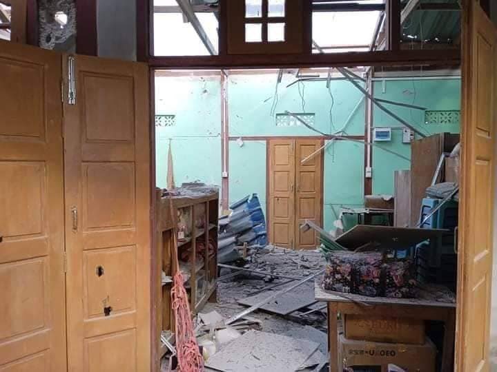 shafiur's tweet photo. #June6Coup Demoso

ARTILLERY SHELLS FIRED INTO RESIDENTIAL AREAS BY SAC Junta &amp; UNEXPLODED ORDINANCE

#WhatsHappeningInMyanmar https://t.co/YSDvjCRyU2