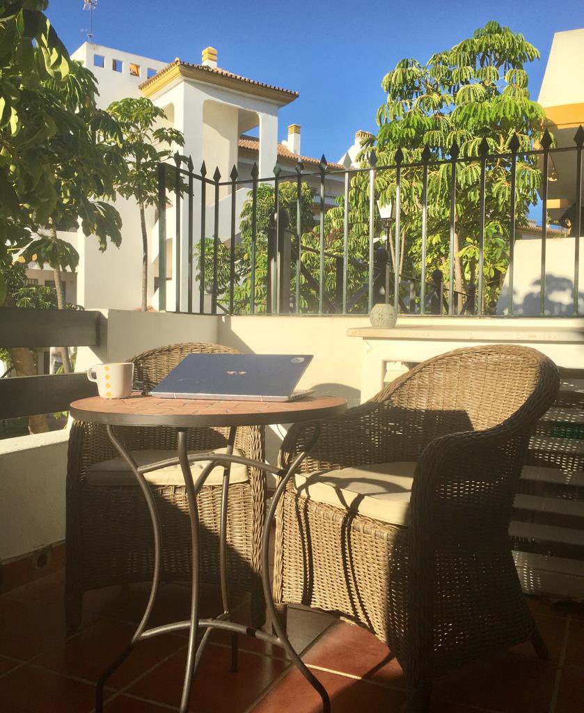 Nog beschikbaarheid in ons geriefelijke appartement, begane grond, net buiten la Cala de Mijas, 25 minuten van Malaga airport en Marbella. 2 slaapkamers/badkamers/terrassen @MicazuDE <a href="/MicazuNL/">Micazu</a> snelcode 24852