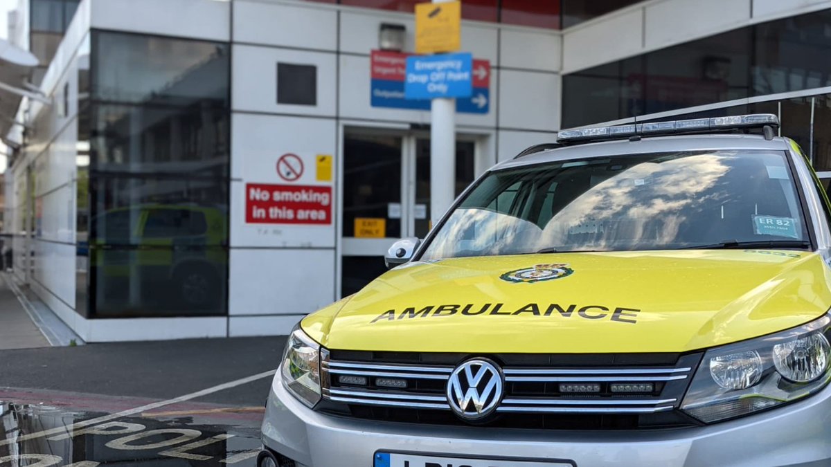 On last night's shift, volunteer Emergency Responders Thibault and Benji treated seven patients.

On four of these calls, they were able to arrange alternative transport or safely discharge the patient: which meant ambulances could response to other patients. #VolunteersWeek