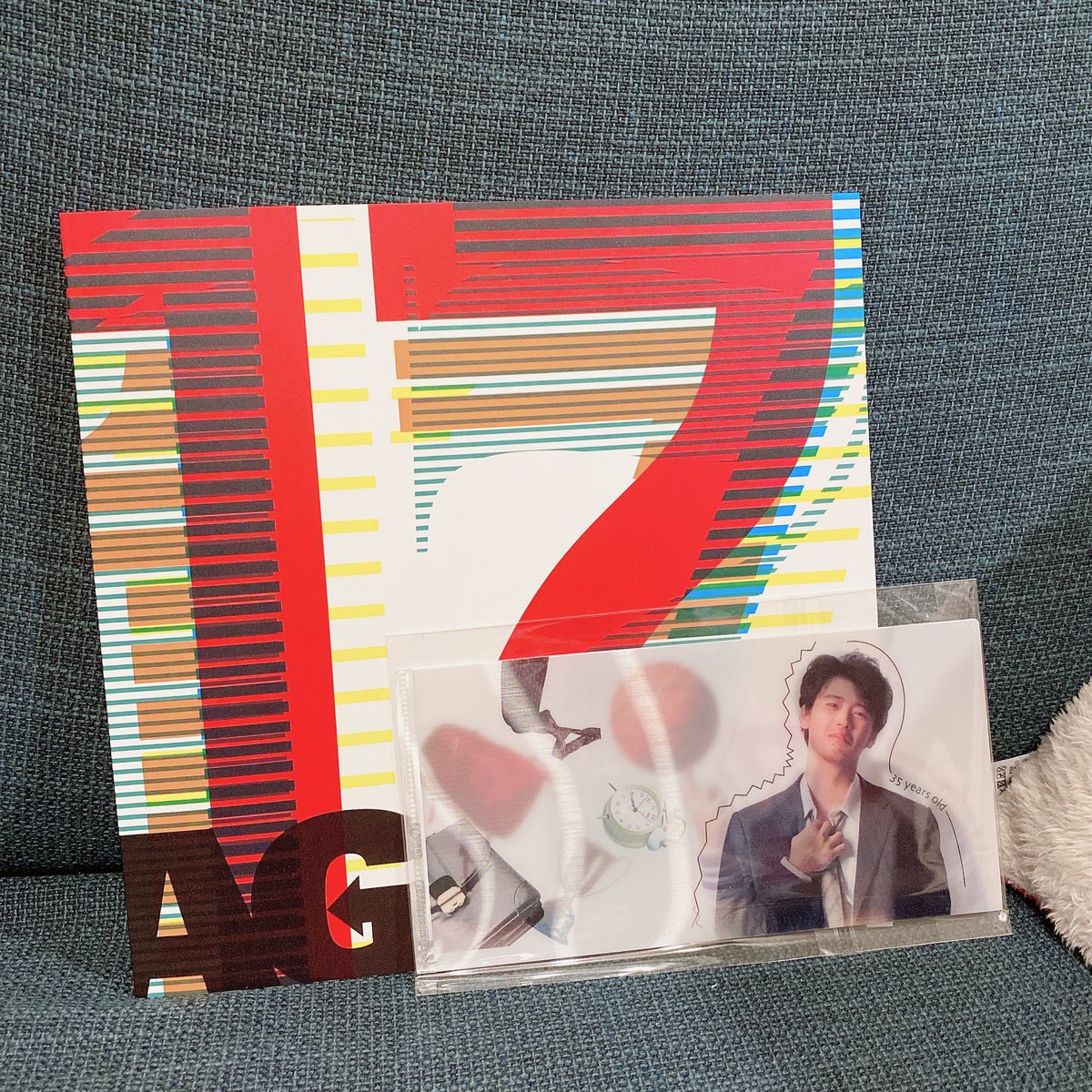 ariyasu_73's tweet photo. キミセカを見て今1番かっこいい俳優さん！って言った旦那さんの為にチケット取ってあげてサプライズで29日観劇したんだけど、まさかの嫁が竹内涼真さんの沼に落ち、結果3公演の観劇と千穐楽生配信視聴😂メルマガ登録もしました🕺完全に好きです😂💓またいつか…🥺
 #17AGAIN #竹内涼真 #최고 https://t.co/jNmaxjd6pr