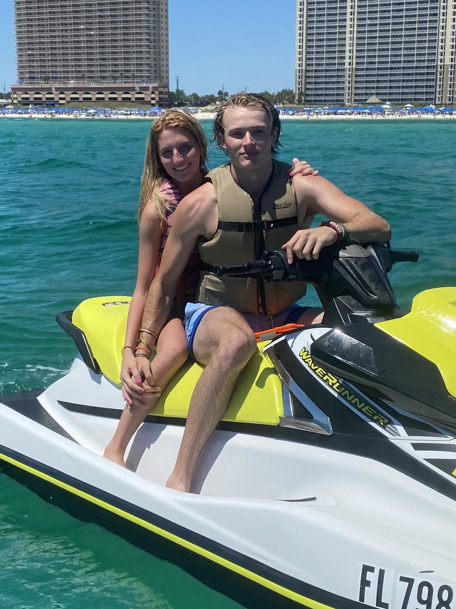 Misti Cader tweet media