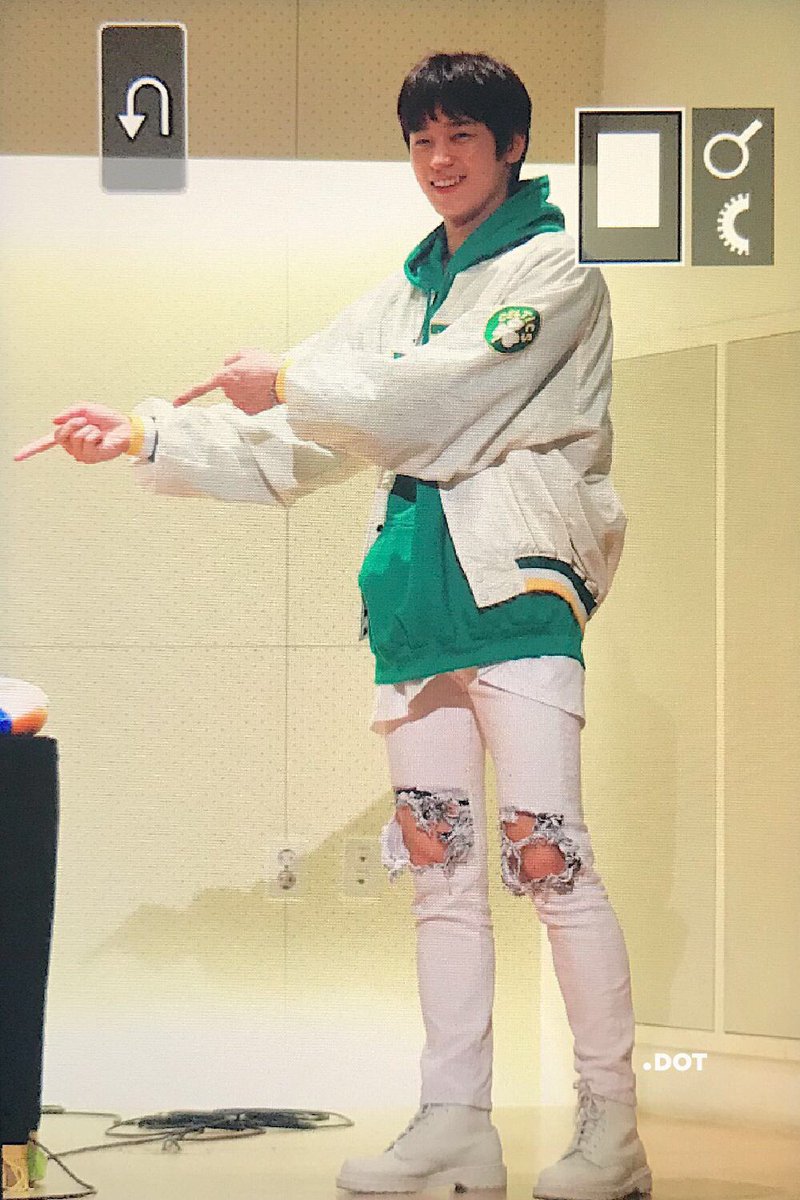 cans_dle's tweet photo. .                                           이달의 영업사원
                                               소개합니닿!
만만쉐~
1등이닿!! https://t.co/2vrY96YpHA