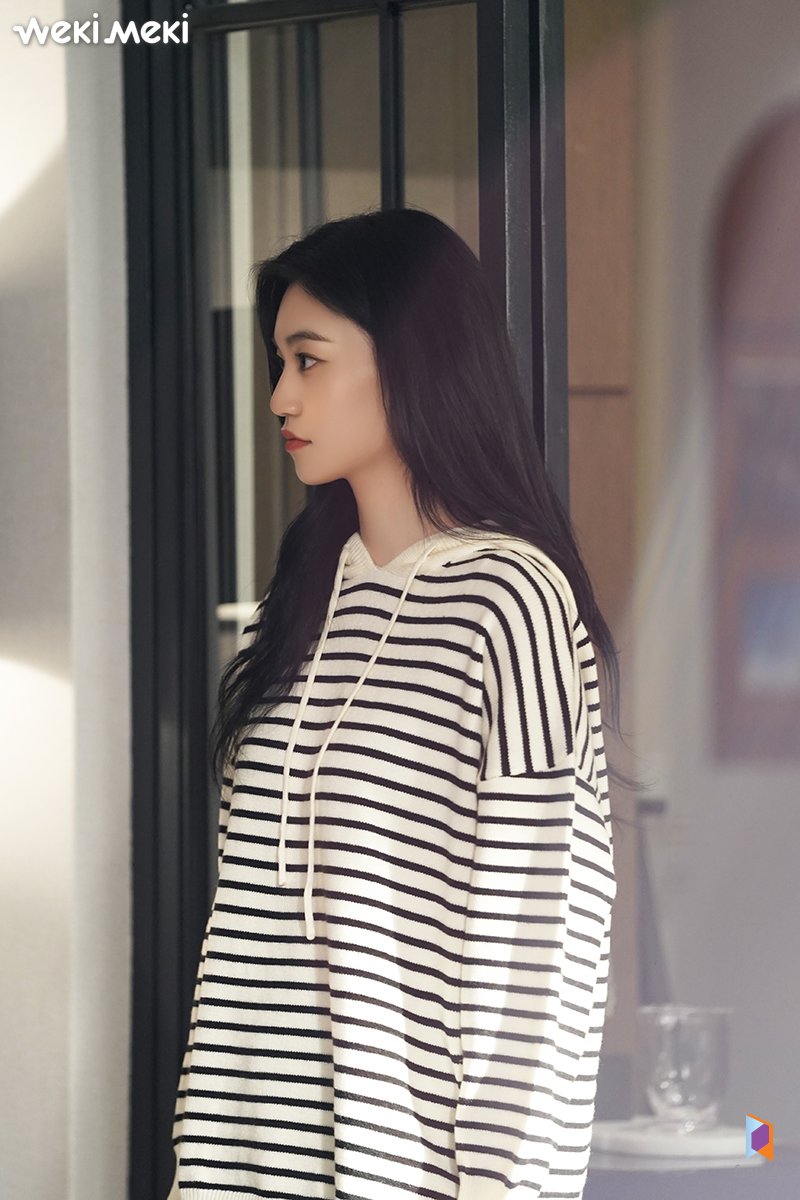 miyeoine's tweet photo. some pictures of me during filming of my roommate is a gumiho. be ready for the bold side of gye seo-woo❄ https://t.co/uFVFgOR5gQ