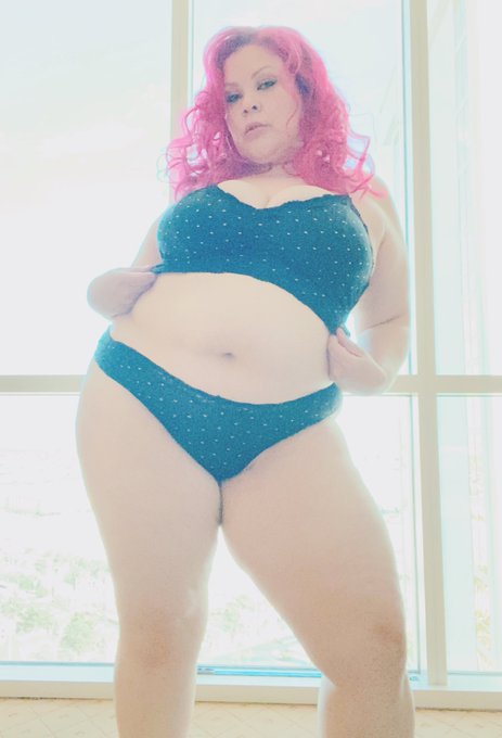 On or off? 💖 https://t.co/JMCmUIBsIm https://t.co/dfmCq8BXOH<a href="/tag/sxxxsw"class="tags"><span>#sxxxsw</span></a>