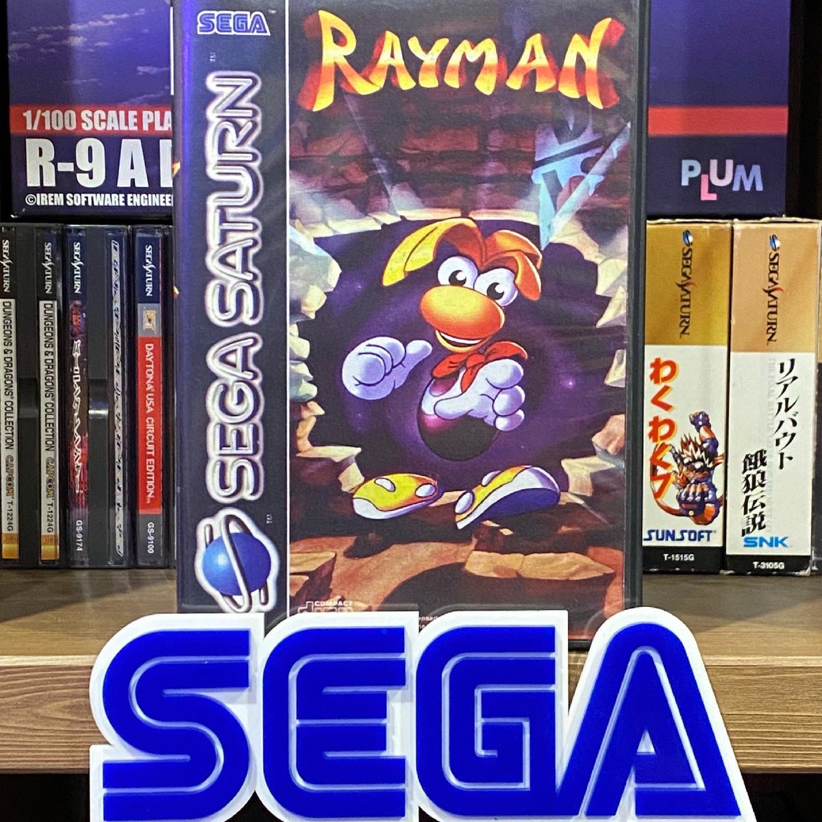 Rayman is a side-scrolling platformer by #UbiSoft, originally designed for the #AtariJaguar in 1995, a #PlayStation and #SegaSaturn version was developed and released later the same year. #retrogaming #retrogames #retrogamer #segasaturday #segasaturngames #segasaturnday https://t.co/rLr1mBy2m4