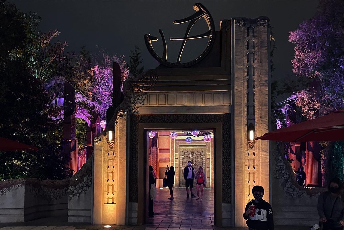 NerdsDoinThings's tweet photo. Avengers Campus at night is amazing! #avengerscampus #disneyland #californiaadventure #disney #themeparks #disneyatnight #nerdsdoingthings https://t.co/ItoDgCJq9Q