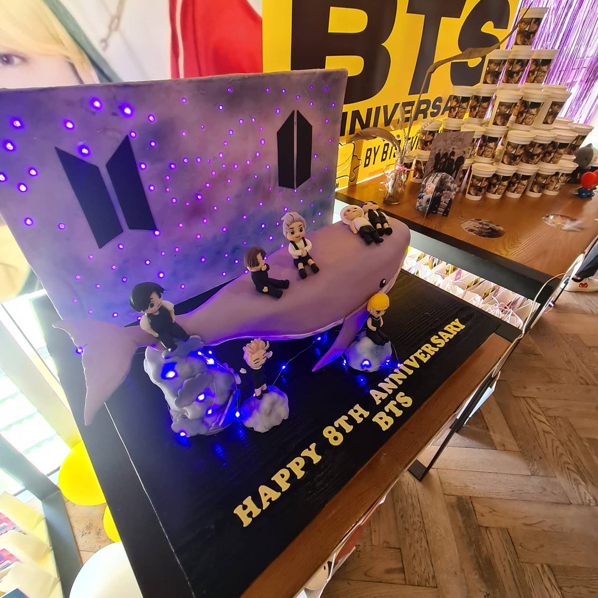 YanHinolan's tweet photo. It's #2021BTSFESTA so as a cake decorator, I go big or go home! Of course I chose to go big for the boys!🥰 The main cake is the whale and I put in some LED bg to incorporate the festa theme. Also, I dressed them in their #BTS_Butter attires. @BTS_twt @bts_bighit @BTSARMYKitchen https://t.co/5refFb95C5