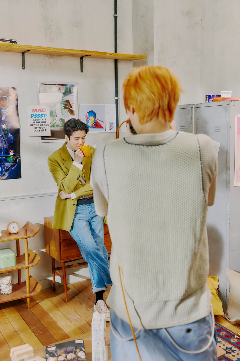 chanyeollie6107's tweet photo. PARALLEL UNIVERSE
ft handsome photographer and model 😌 photo by my baby sekai (♡˙︶˙♡)
#KAI_Tracking
#SEHUN_Tracking #DONT_FIGHT_THE_FEELING #EXO https://t.co/WoSdbIrlJZ