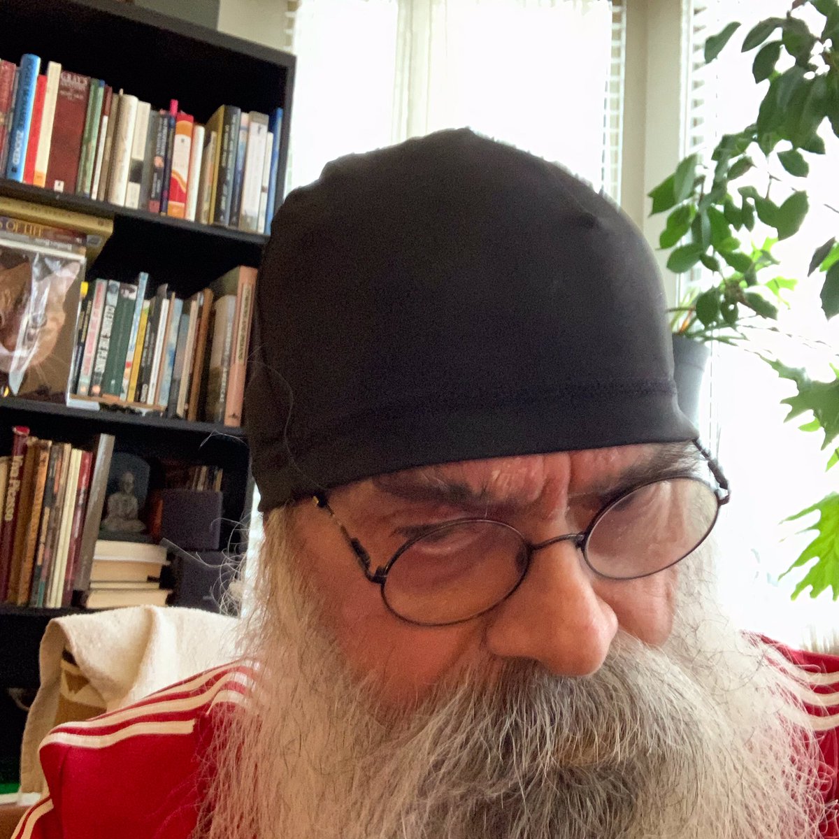 KelmanPaul's tweet photo. Just me and my brain thinking. The question being where am l? https://t.co/9wuPaE9qvi