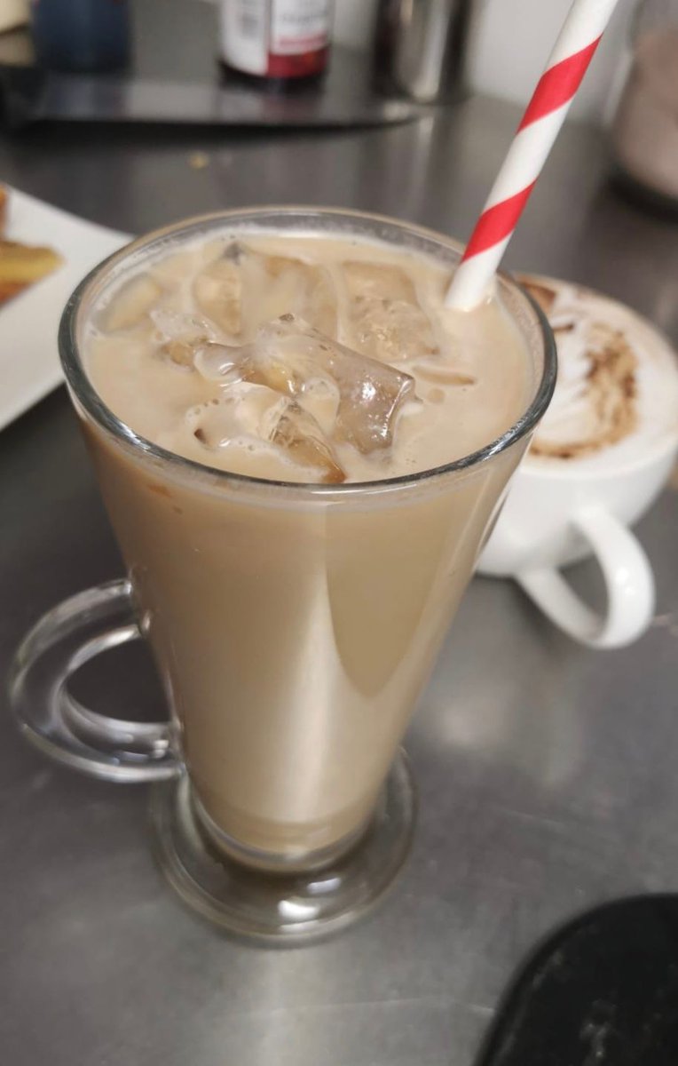 Make the most of our lovely weather with our delicious iced coffee on the courtyard...

#Tabnabs #Coffee #Afternoontea #shoplocal #Cake #Ice #Latte #outside #eatin #Takeaway