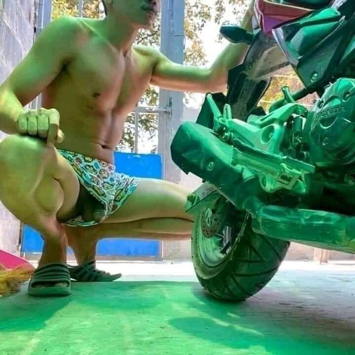 Ai có kèo Trao đổi trai thẳng nha