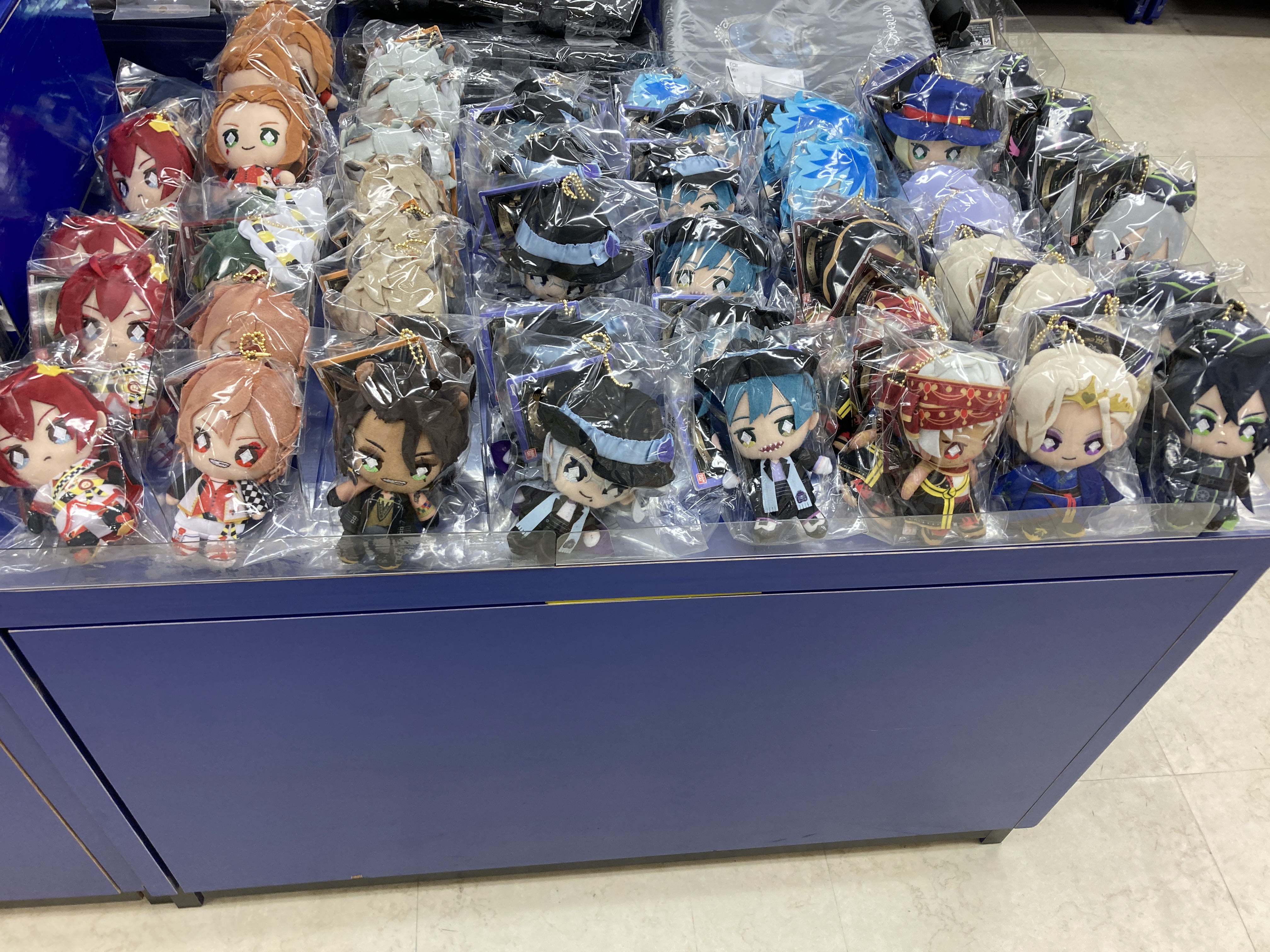 アニメイト浜松 グッズ情報 コーナー情報 ツイステッドワンダーランド のキャラクターグッズが ツイステ コーナーにて豊富に展開中 特に 人気のボールチェーンマスコットは要チェック 是非getしてほしいウナ T Co 8ywuzyuf9m