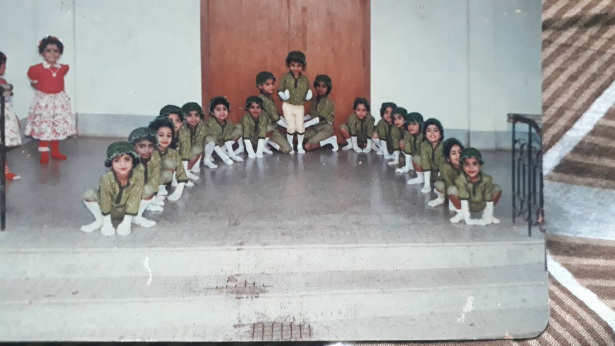 mpavitra's tweet photo. Happy Birthday @rakshitshetty . Remember this was our first std frog dance... Recently got hold of this pic from friends... Good old days .. May u continue to be a super star for ever and keep entertaining us.🎉🎂 https://t.co/bT7y73U2hw