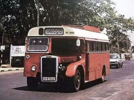 historylka's tweet photo. 1960/70 දශකයන් හී භාවිත වූ බස් රථයකි.

මෙම බස් රථ වර්ගය යකා බස් නමින් ව්‍යවහාරයේ පැවතුණි. https://t.co/tQeOHNQPFK