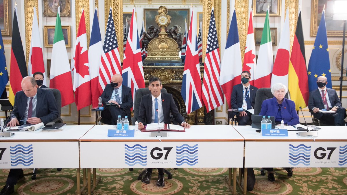 Rejoiners's tweet image. Even at G7, the strength of the EU remains clear (8 flags)