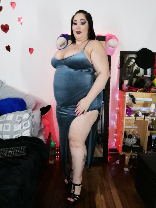 Volví a la web cam estoy online en @StreamateModels @StreamateEurope @realstreamate #bbw #bigass #bigtits