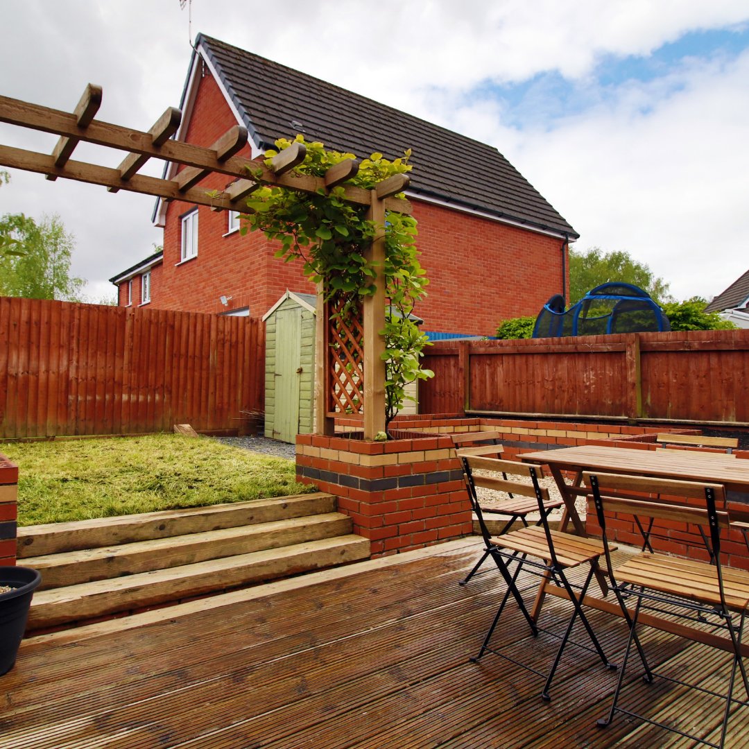 🧡 You will love a weekend of outdoor sitting at Viaduct House, Newport! Another new property will be shared soon so, stay tuned!🤩

Don't forget to like and follow us on Facebook and Instagram, connect with StayBc now!