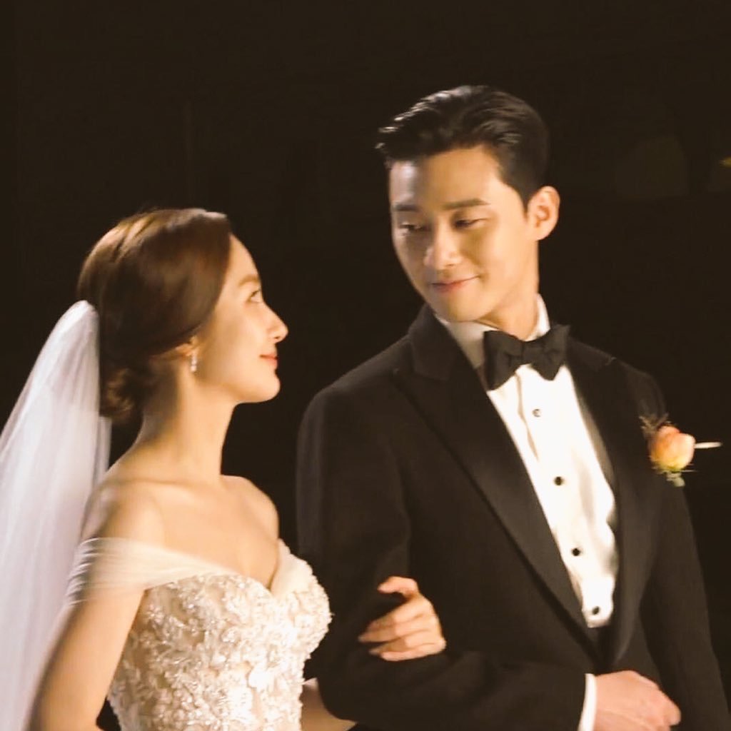 deserei18's tweet photo. Its the time of the year when I’m a little bit active on this platform. Expressing my love and gratitude to this show forever #WWWSK3rdAnniversary https://t.co/nz7hHcPXSC