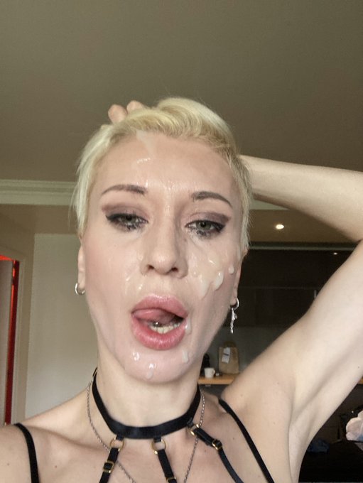 Warmest memories about my trip to Paris, literally 💦 https://t.co/29bLYoGrwY https://t.co/pMNtKE36Lb<a href="/tag/morningmotivation"class="tags"><span>#morningmotivation</span></a>