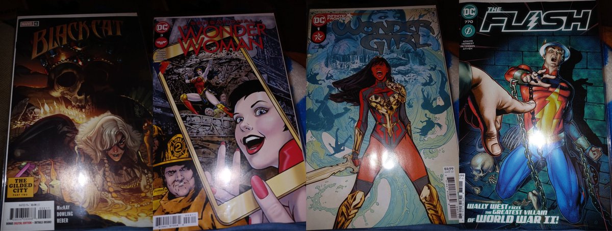 MacksPrincess20's tweet photo. Comic update! 
Also
Remember to support your local comic shop! I receive all of my comics from @CoysComics in Saginaw, MI https://t.co/xpxDrhGgsg