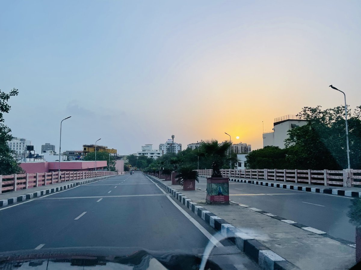 अनूप.... tweet media