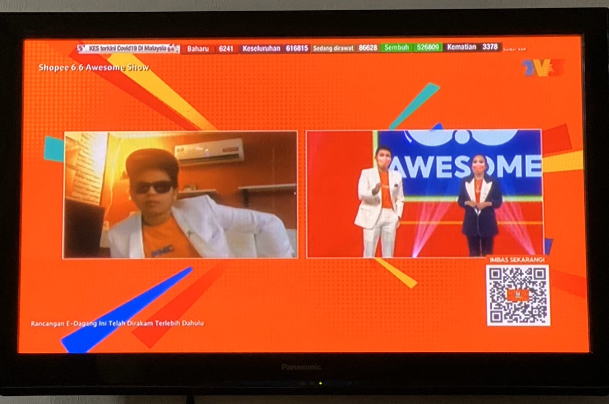 deadee7979_R's tweet photo. Cepat tengok di TV3 Shopee 6.6 Awesome Show ada Aqiem, dah dok depan tv ni. @QIEMILIO awal2 lagi aqiem dah keluar hehehe handsome betul 😍 Lepas ni @HaqiemRusli akan muncul lagi ♥️ Goyang Shopee battle mode Aqiem dapat 7 👍🏼😄hehe 

 #AdlinaMarie #Mimpi https://t.co/3NX1ZIHQ6R