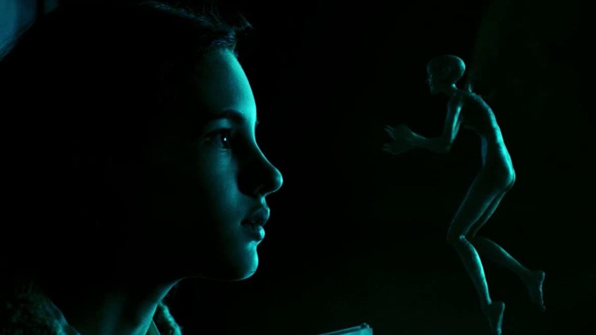 даг джонс лабиринт фавна. лабиринт фавна фильм 2006. лабиринт фавна фильм 2006 бледный человек. гильермо дель торо лабиринт,. лабиринт фавна фильм 2006.