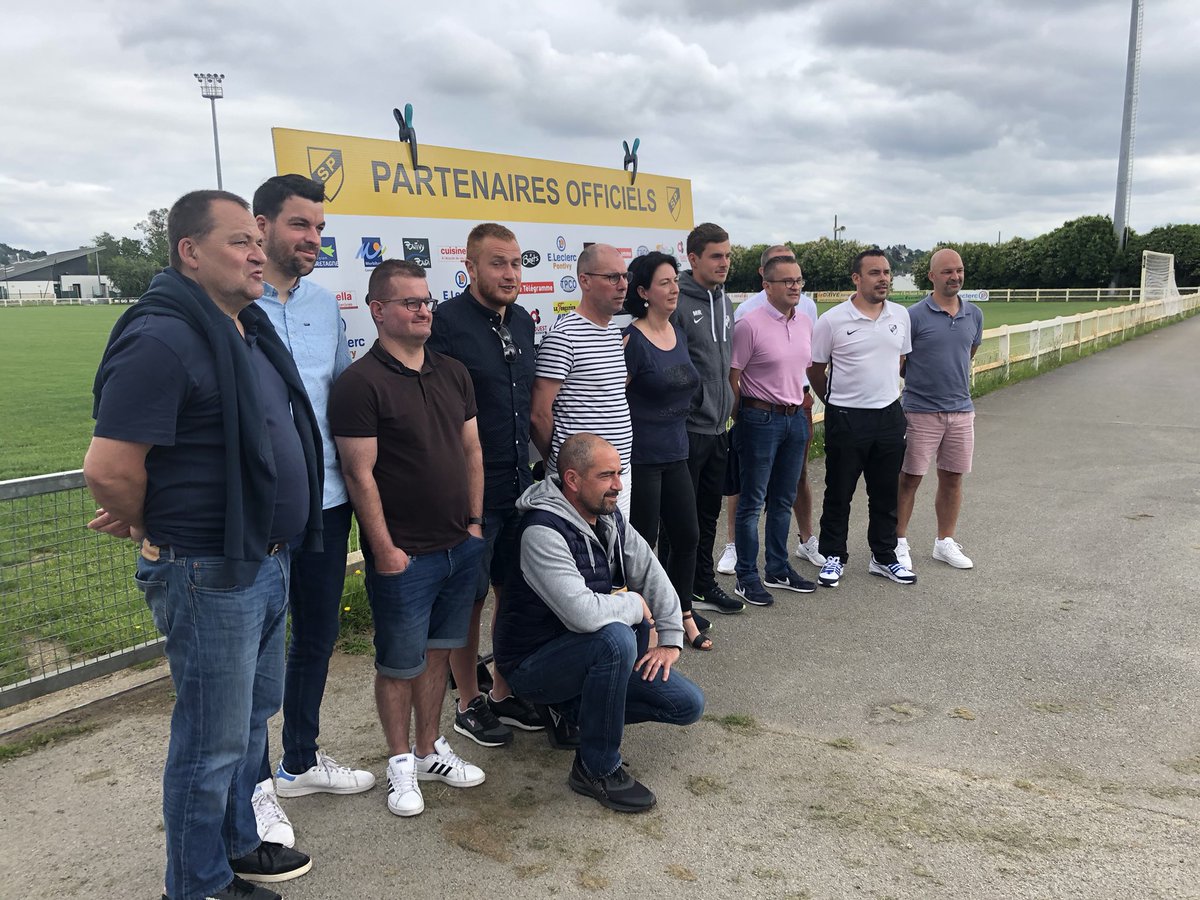 Lerochgaelle's tweet image. Assemblée générale du #StadePontivyen ce dimanche . 
Bravo à tous les engagés du club et son président @steven56300 pour cette belle énergie et ce dynamisme inspirant 👍
#Football #P2F #100Ans