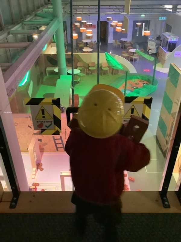 Raddlebarn_Sch's tweet photo. Before half term, Reception had a fantastic day at #MiniBrum, working with the @thinktankmuseum team to continue our Mini Designers project. We were so lucky to be the only visitors and want to thank all at MiniBrum. https://t.co/Hmnt4Nqo2A