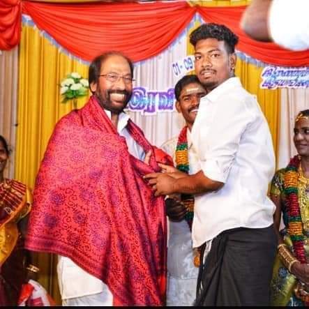 ArunkumarSaga's tweet photo. 🖤❤️இன்று பிறந்தநாள் காணும் கழகத்தின் கொள்கைப் பரப்பு செயலாளரும் மாநிலங்களவை குழுத் தலைவருமான பாசமிகு அண்ணன் @tiruchisiva 🖤❤️ அவர்களுக்கு இனிய வாழ்த்துகள்!
உங்களை போன்ற திராவிட கொள்கையில் பேச்சுகள் எங்களை போன்ற இளைஞர்களுக்கு பாதை வகுக்கும் 🖤❤️ https://t.co/zYlYcIKnKq