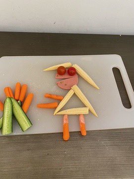 VHPS_HeadHouse's tweet photo. Well done to Kyla in Year 2 Red for the first entry into our Healthy Edible Art House Competition 🥕 🥒 🌽
#VHPS #vhpsthelittlethings #smallschoolbigheart https://t.co/asvFEQkFNe