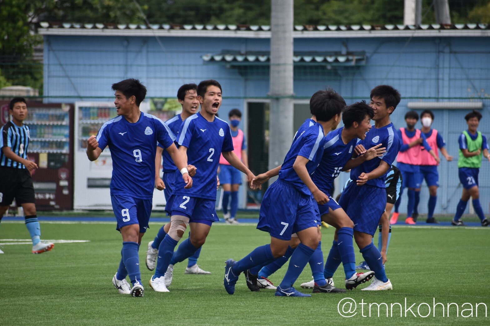 玉野光南サッカー部 サポーター 高校総体 岡山県予選 準々決勝 試合終了 玉野光南 １ ２ 学芸館 準々決勝敗退 沢山の応援ありがとうございました T Co 4vydutair7 Twitter