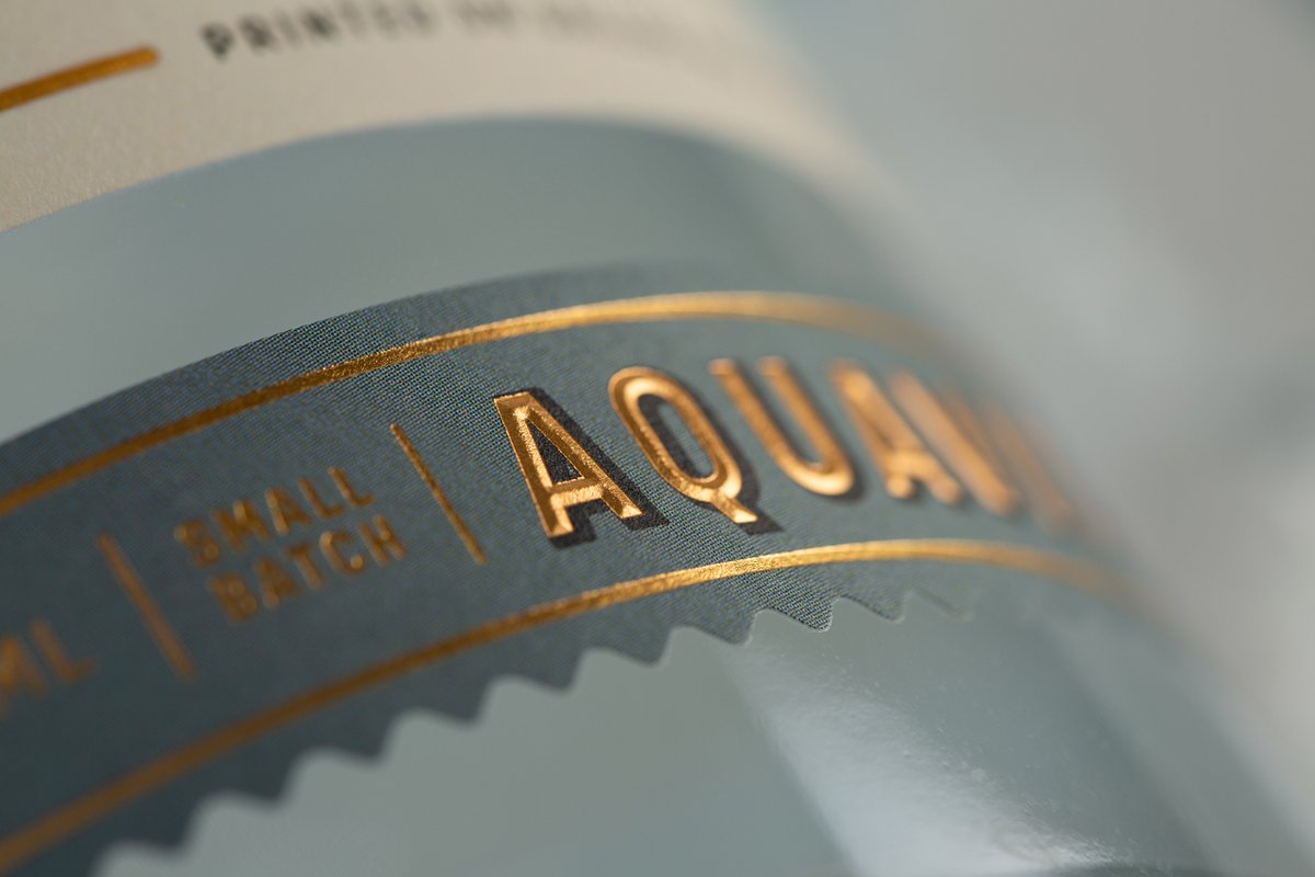 The Game Changer: spirit label with 3d &amp; nano embossing metallization effects. Inline production on a <a href="/Gallus_Group/">Gallus</a> RCS + Pantec RHINO <a href="/100/">One Hundred</a> m/min.
Design/pics: <a href="/eskjueskju/">eskju</a> + <a href="/zweischneider/">Zweischneider</a> 
Foil: <a href="/LEONHARD_KURZ/">LEONHARD KURZ</a> 
Substrate: @ADLabelLeader 
Tools: #hinderermuehlich / <a href="/RotoMetrics/">RotoMetrics</a>