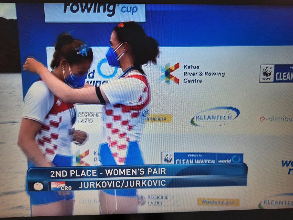 BojciZg's tweet photo. Bravooo za @SinkovicBros , sestre Jurković i braću Lončarić🇭🇷💪 #rowing #wordrowing #croatia https://t.co/zplhdH6S66