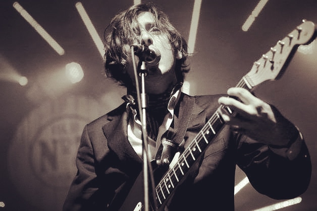 Happy bday Carl Barât  (the Libertines)
Born : june 6, 1978 