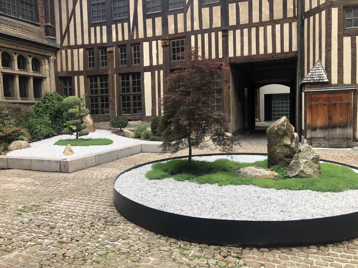 MichelYvard's tweet photo. Ce matin #Balades #Solidaires dans le #cœur du #bouchon de #Champagne au profit de la #fondation @Groupama pour la santé pour vaincre les maladies rares #santé #Mutualisme #Solidarité @GroupamaNordEst https://t.co/Rr9MvFDviL