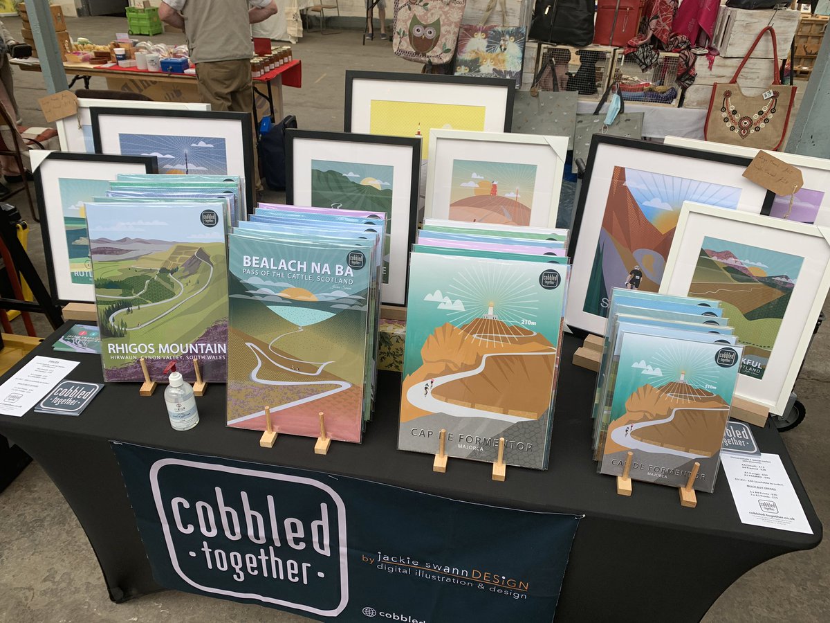 DesignSwann's tweet image. Sunday craft market @BartonBrosLtd Chilwell, in full flow. #SupportSmallBusinesses #sundaymarkets #cyclingart