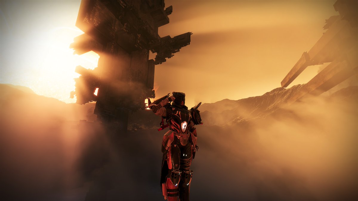 MultiNexp's tweet image. A mystic egyptian warrior arrieved cruible.

#SplicerFashionShow @Bungie