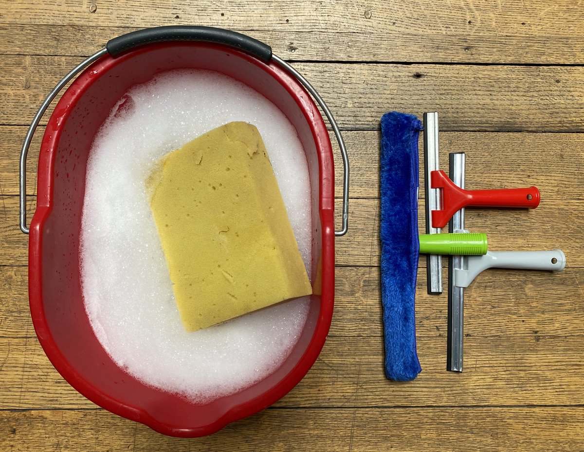 Adrian Edmondson ❎ tweet media