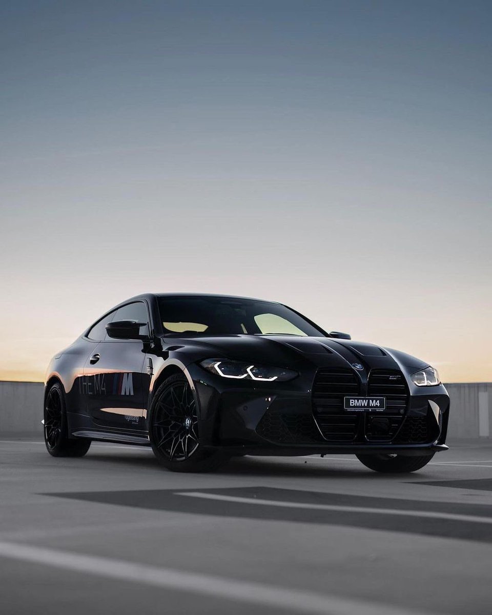 DailyCarlife's tweet image. BMW M4 Compétition 🏴