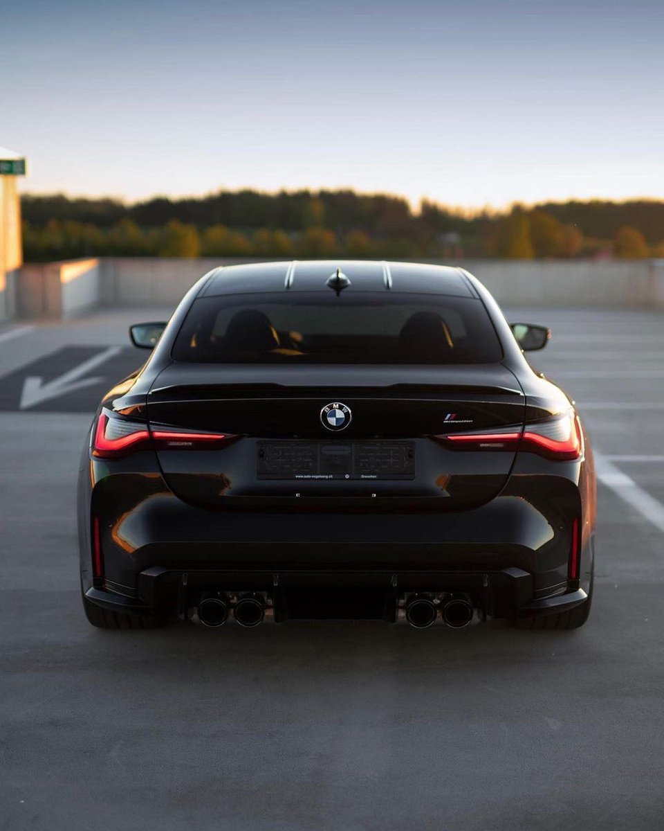 DailyCarlife's tweet image. BMW M4 Compétition 🏴
