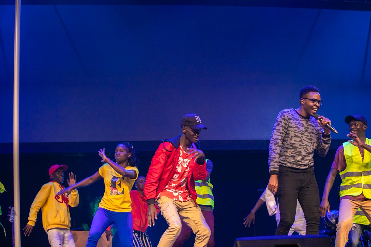 SRVictor256's tweet photo. Stand out in your Faith and character🔝

☀️ @watotochurch @watotoYA @powerfmuganda    
#CampusKara #StandOut #ShineBright https://t.co/HmWXW40GUz