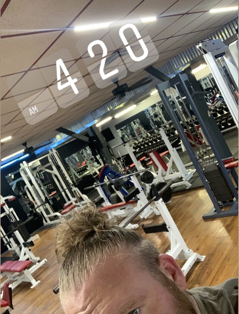 BattleBornFox's tweet photo. Leg Day baby & I got whole place to myself ๐๐๐ I told yโallโฆ Iโm coming back bigger, badder & more sadistic THAN EVERโฆ
#ProWrestlingIsLife
#ProWrestling
#ProWrestler
#CleanAndSober
#OpiateFree
#AlcoholFree
#SoberAF
#Sobriety
#Recovery
#Sober
#Yoga https://t.co/Dy7VrPL6MM