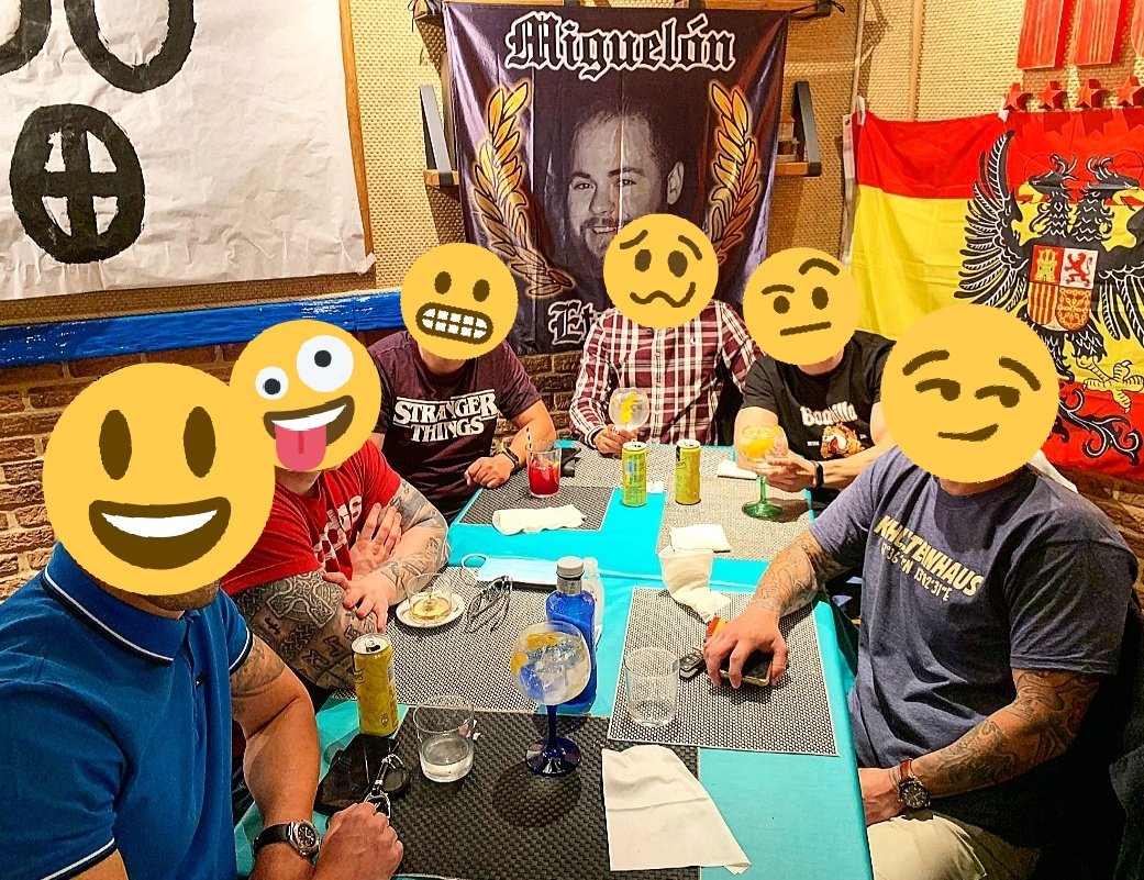 BoadillaMMI's tweet photo. "Mientras en España quede un bar en la esquina, una frasca de vino, y un puñado de camaradas leales, España seguirá mereciendo la pena".
#BoadillaCrew #Desde2001 https://t.co/NVYuixb8Mk