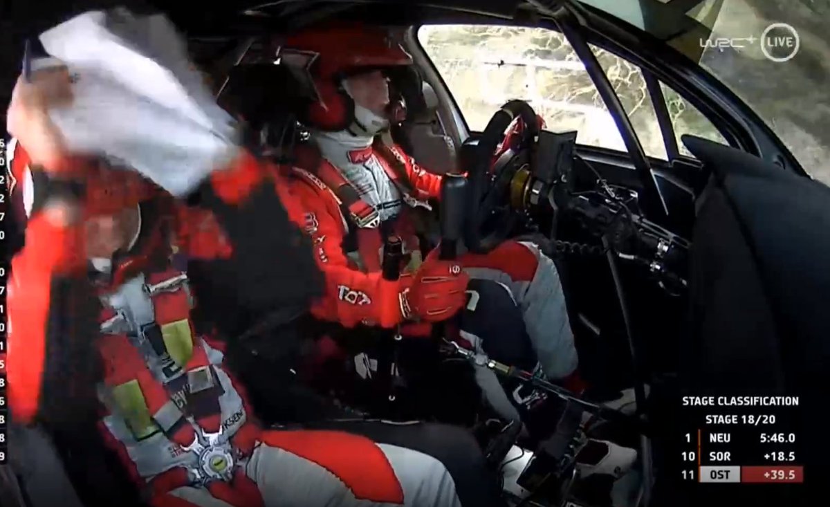 WRCENFURECIDO's tweet photo. El de la autoescuela cuando tocabas el bordillo aparcando en las prácticas #WRC https://t.co/dfuKTEgj7z