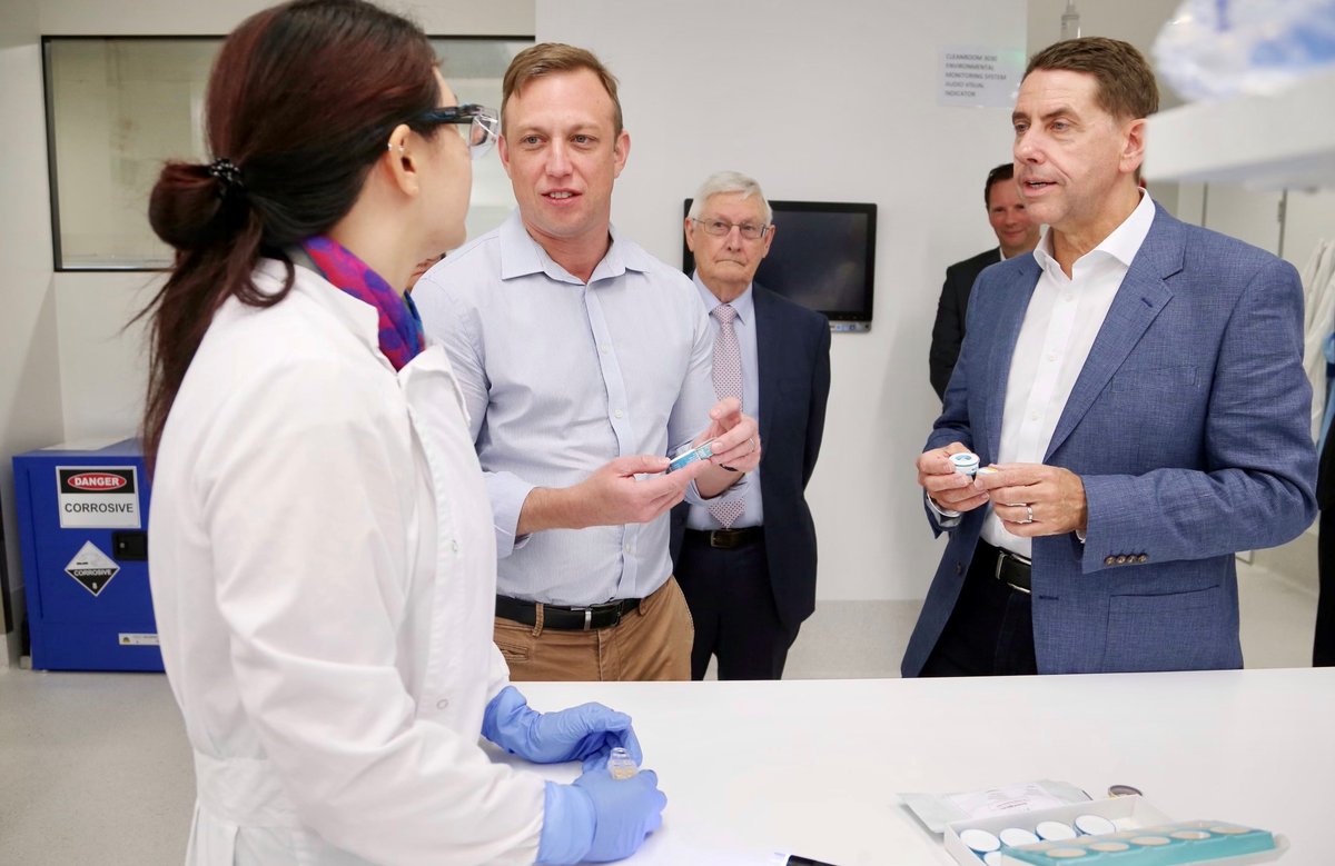 TRI_info's tweet photo. TRI was pleased to host the @QldGov Deputy Premier @StevenJMiles &amp; Treasurer @camerondickqld  at TRI today as they announced the Government's funding support for the Translational Manufacturing Institute (TMI@TRI) at TRI.

https://t.co/FoXs7mWrvA https://t.co/4hhLjnuoqm