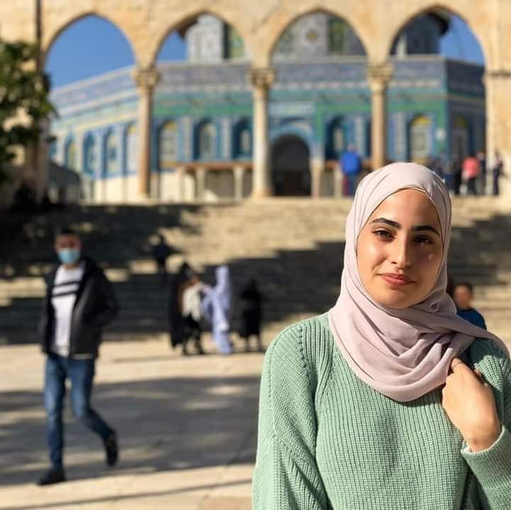 mohaliq's tweet photo. Zionist Occupation Forces detained Mona Alkurd from her home in Sheikh Jarrah.
#freemunaalkurd https://t.co/PxxHM6eBui