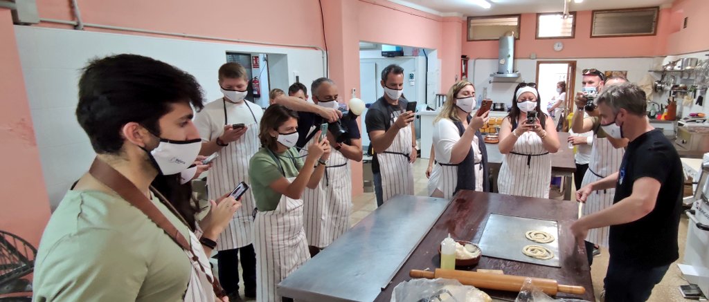 Nunca había tenido tanta atención mediática el proceso de elaborar una ensaimada. Gracias Joan por la magistral lección. <a href="/fsantfrancesc/">Forn Sant Francesc</a> <a href="/MallorcaTourism/">Fundació Turisme Responsable de Mallorca</a> <a href="/incaciutat/">Ajuntament d’Inca</a>