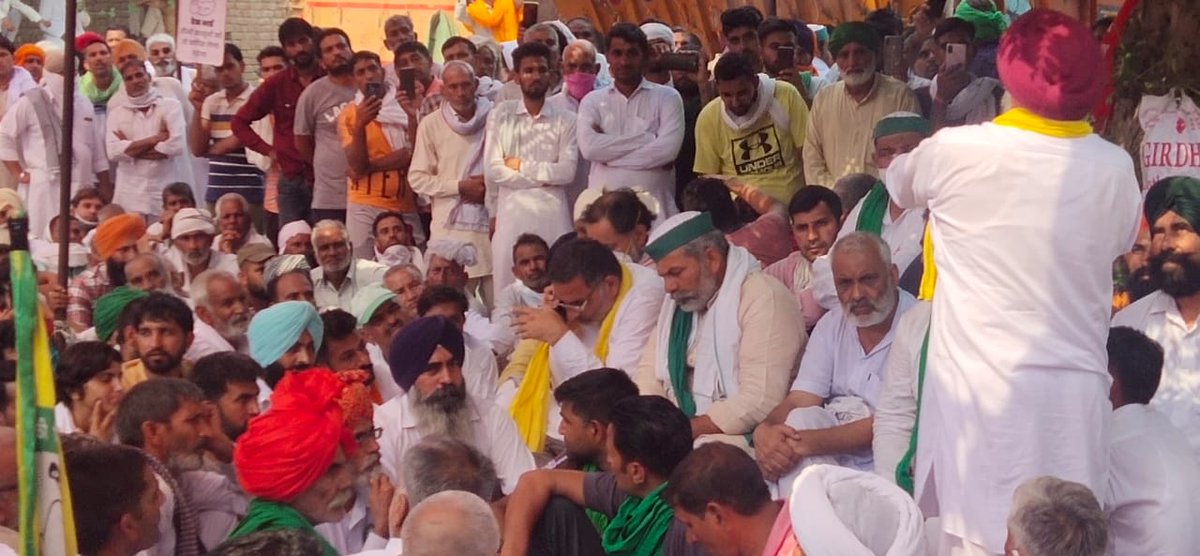 टोहाना में संघर्ष जारी है।
#FarmersProtest #Tohana 
<a href="/PunjabKesariCom/">Punjab Kesari</a> <a href="/aajtak/">AajTak</a> <a href="/news24tvchannel/">News24</a> <a href="/ndtv/">NDTV</a> <a href="/sakshijoshii/">Sakshi Joshi</a> <a href="/mlkhattar/">Manohar Lal</a> <a href="/bstvlive/">भारत समाचार | Bharat Samachar</a> @Kisanektamorcha